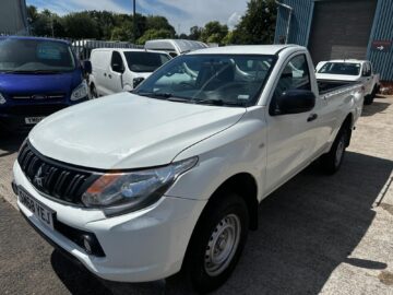 2019 MITSUBISHI L200 Single Cab DI-D 151 4Life 4WD