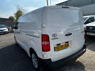 2020 70 TOYOTA PROACE 1.5D 120 Icon MEDIUM L1 H1 Panel Van