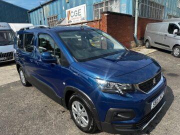 2021 PEUGEOT RIFTER HORIZON RS 1.5 BlueHDi 100 Allure LWB L2 WHEELCHAIR ACCESS