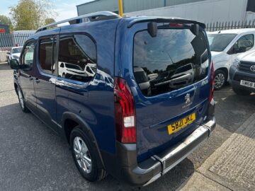 2021 PEUGEOT RIFTER HORIZON RS 1.5 BlueHDi 100 Allure LWB L2 WHEELCHAIR ACCESS