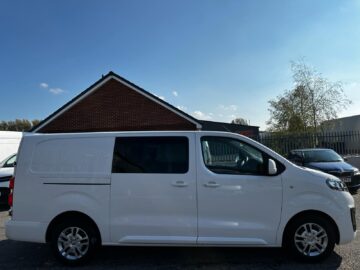 2020 VAUXHALL VIVARO 3100 2.0d 120PS Sportive LWB L2 H1 D/Cab FACTORY CREW CAB