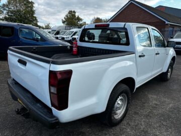 2020 70 ISUZU D-MAX 1.9 Double Cab 4x4 UTILITY *NO VAT*