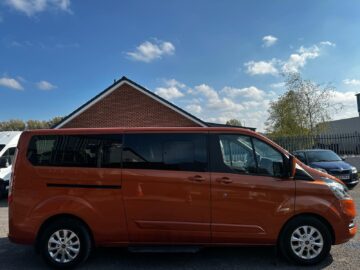 2019 Ford Tourneo Custom 2.0 TDCi EcoBlue 130ps L/R 9 Seater Titanium Auto MPV D