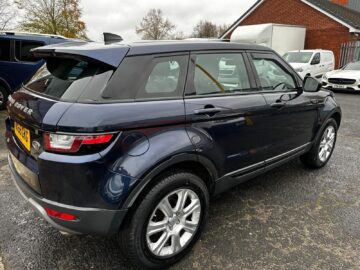 2018 68 LAND ROVER RANGE ROVER EVOQUE 2.0 eD4 SE Tech 5dr 2WD BLUE