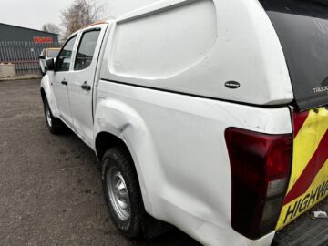 2016 66 ISUZU D-MAX 2.5TD Double Cab 4x4 MANUAL - TRUCKMAN - TOW BAR - AIR CON