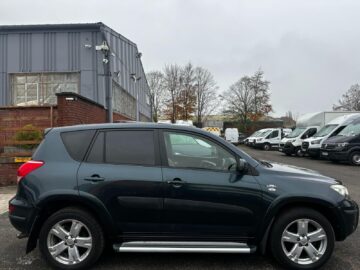 2006 TOYOTA RAV 4 2.2 D-4D T180 5dr