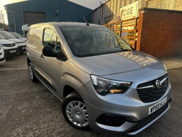 2019 69 VAUXHALL COMBO CARGO 2300 1.5 Turbo D 100ps SWB L1 H1 Sportive Van