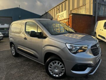 2019 69 VAUXHALL COMBO CARGO 2300 1.5 Turbo D 100ps SWB L1 H1 Sportive Van