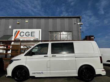 2023 VOLKSWAGEN TRANSPORTER 2.0 TDI 150 Highline Kombi Van DSG MOTION R BODYKIT