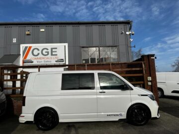 2023 VOLKSWAGEN TRANSPORTER 2.0 TDI 150 Highline Kombi Van DSG MOTION R BODYKIT