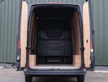 2022 72 VOLKSWAGEN CRAFTER 2.0 TDI 102PS Startline MWB L2 High AIR CON- BLACK