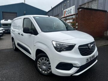 2020 70 VAUXHALL COMBO CARGO 2300 1.5 Turbo D 100ps LWB L2 H1 Sportive