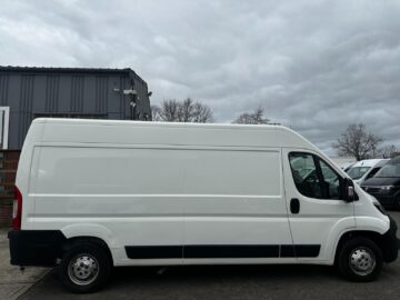 2020 Peugeot Boxer 2.2 BlueHDi H2 Professional Van 140ps PANEL VAN Diesel Manual