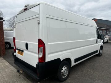 2020 Peugeot Boxer 2.2 BlueHDi H2 Professional Van 140ps PANEL VAN Diesel Manual