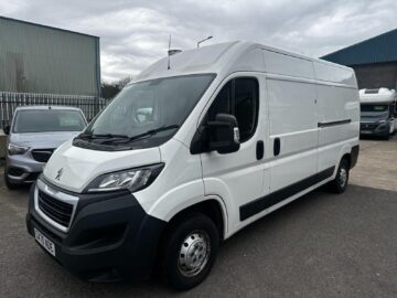 2020 Peugeot Boxer 2.2 BlueHDi H2 Professional Van 140ps PANEL VAN Diesel Manual