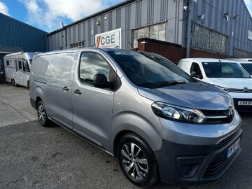 2020 70 TOYOTA PROACE 2.0D 120 Icon LONG LWB *GREY*