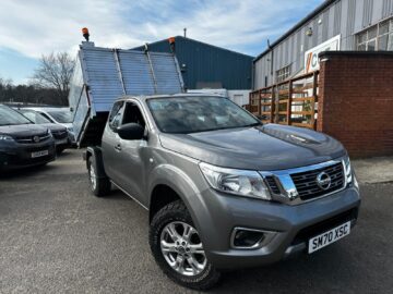 2020 70 NISSAN NAVARA King Cab Acenta 2.3dCi 163 TT 4WD TREE SURGEON TIPPER