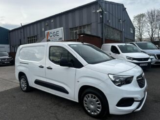 2020 70 VAUXHALL COMBO CARGO 2300 1.5 Turbo D 100ps H1 Sportive Van
