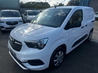 2019 69 VAUXHALL COMBO CARGO 2300 1.5 Turbo D 100ps L1 H1 Sportive Van