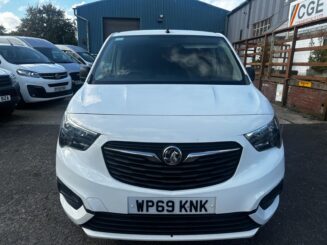 2019 69 VAUXHALL COMBO CARGO 2300 1.5 Turbo D 100ps L1 H1 Sportive Van