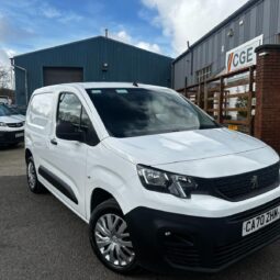 2020 70 PEUGEOT PARTNER 1000 1.5 BlueHDi 100 Professional Van 3 SEATS
