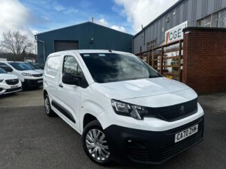 2020 70 PEUGEOT PARTNER 1000 1.5 BlueHDi 100 Professional Van 3 SEATS