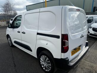 2020 70 PEUGEOT PARTNER 1000 1.5 BlueHDi 100 Professional Van 3 SEATS