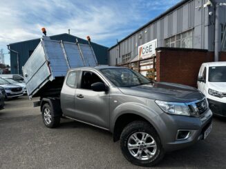 2020 70 NISSAN NAVARA King Cab Acenta 2.3dCi 163 ARB TIPPER *REV CAM - AIR CON*
