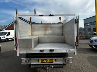 2020 70 NISSAN NAVARA King Cab Acenta 2.3dCi 163 ARB TIPPER *REV CAM - AIR CON*