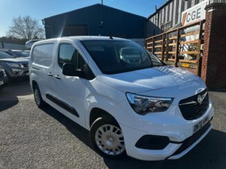 2020 70 2020 70 VAUXHALL COMBO CARGO 2300 1.5 Turbo D 100ps LWB L2 H1 Sportive
