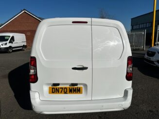 2020 70 2020 70 VAUXHALL COMBO CARGO 2300 1.5 Turbo D 100ps LWB L2 H1 Sportive