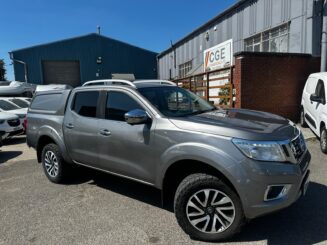 2018 NISSAN NAVARA Double Cab Pick Up Tekna 2.3dCi 190 4WD MANUAL
