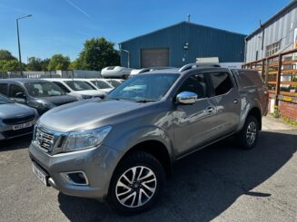 2018 NISSAN NAVARA Double Cab Pick Up Tekna 2.3dCi 190 4WD MANUAL