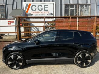 2024 74 VOLVO EX30 200kW SM Extended Range Ultra 69kWh 5dr Auto VAT Q