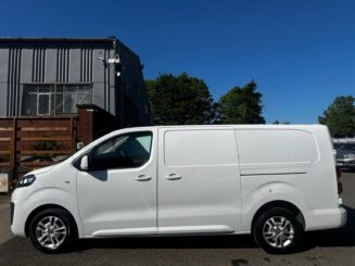 2020 70 VAUXHALL VIVARO 2900 1.5d 100PS Sportive LWB L2 H1 Van