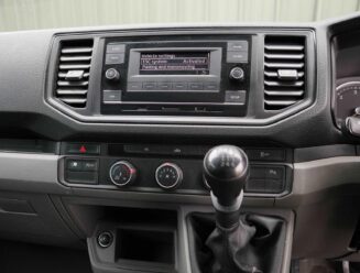 2019 69 VOLKSWAGEN CRAFTER 2.0 TDI 140PS Startline FWD MWB *AIR CON - FVWSH**