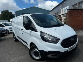 2019 69 Ford Transit Custom 2.0 340 EcoBlue Leader L2 H1 *AIR CON /VINLY SEATS*