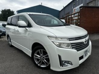 2010 60 NISSAN ELGRAND E52 AUTO 2.4 PETROL - 7 SEATS - AIR CON - DOUBLE SUNROOF