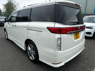 2010 60 NISSAN ELGRAND E52 AUTO 2.4 PETROL - 7 SEATS - AIR CON - DOUBLE SUNROOF