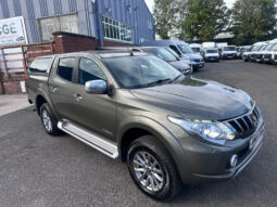 2019 Mitsubishi L200 2.4 DI-D DC Warrior (178 ps) Pickup Auto 4WD *GREEN*