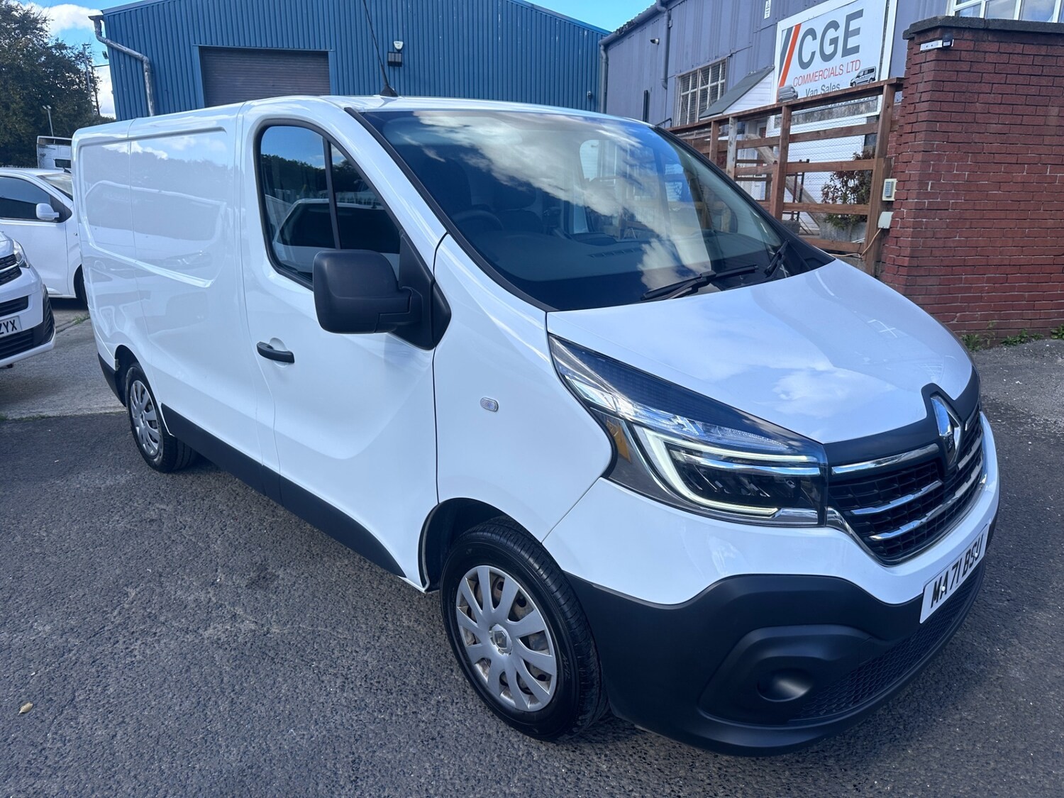 2021 Renault Trafic 2.0 dCi ENERGY 28 Business+ 120ps Panel Van Manual SWB
