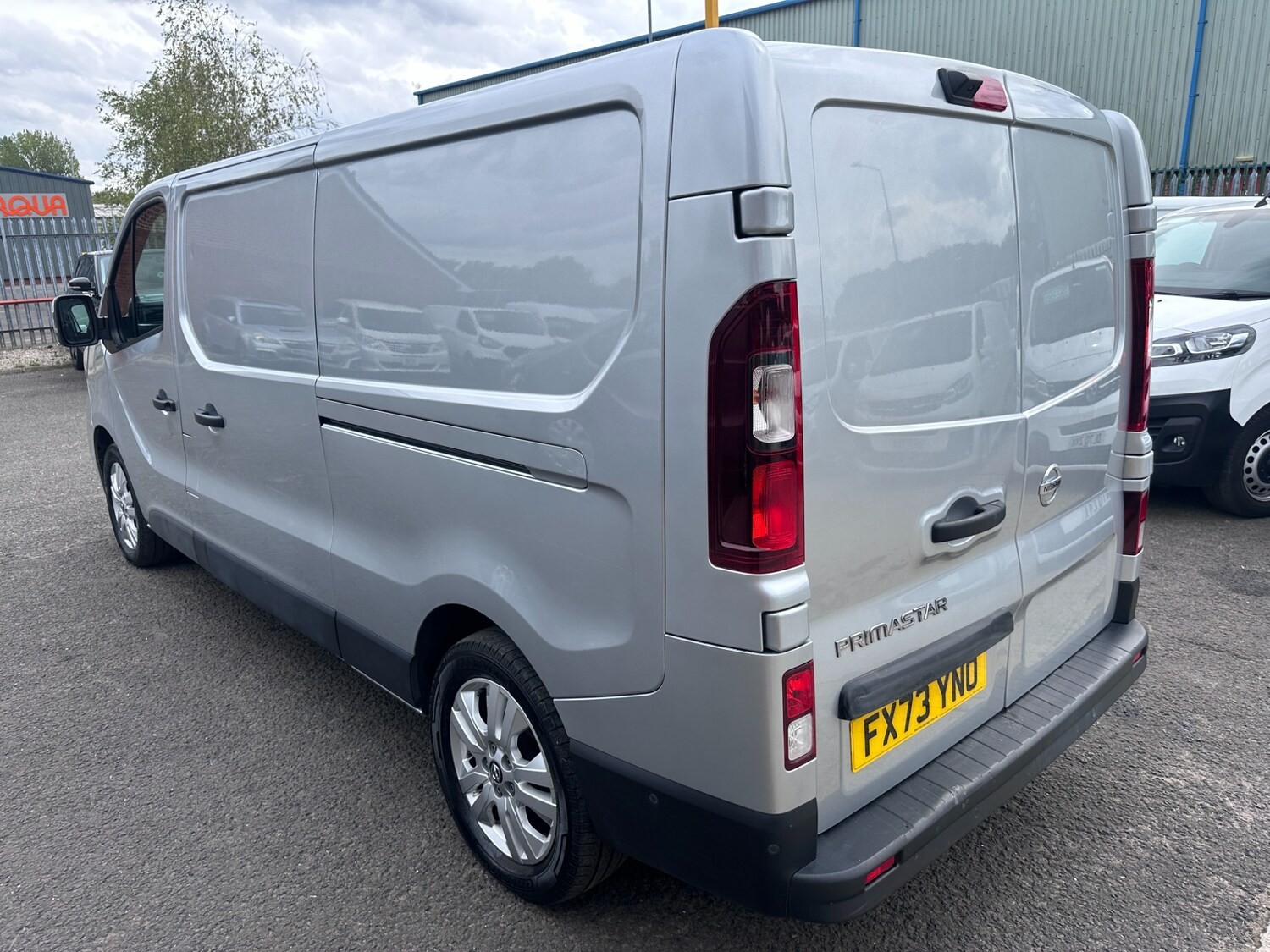 2023 73 Nissan Primastar 2.0 dCi 30 Tekna Panel Van L2 H1 Euro 6 (s/s) (130 ps)