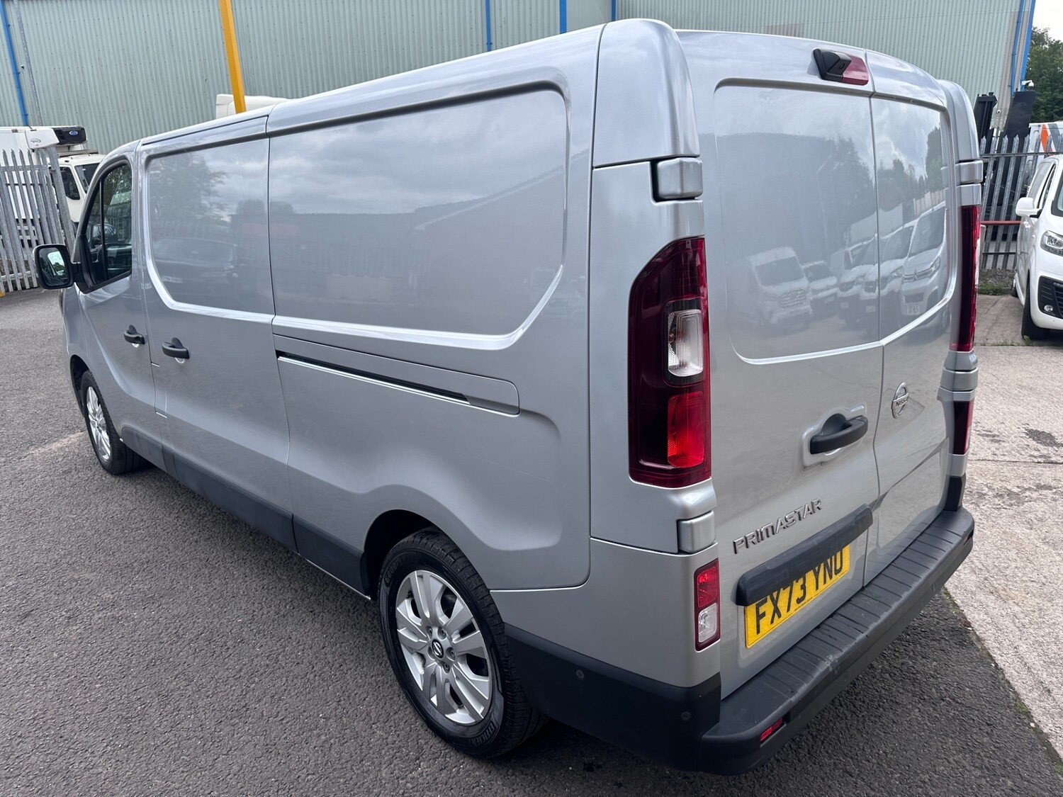 2023 73 Nissan Primastar 2.0 dCi 30 Tekna Panel Van L2 H1 Euro 6 (s/s) (130 ps)