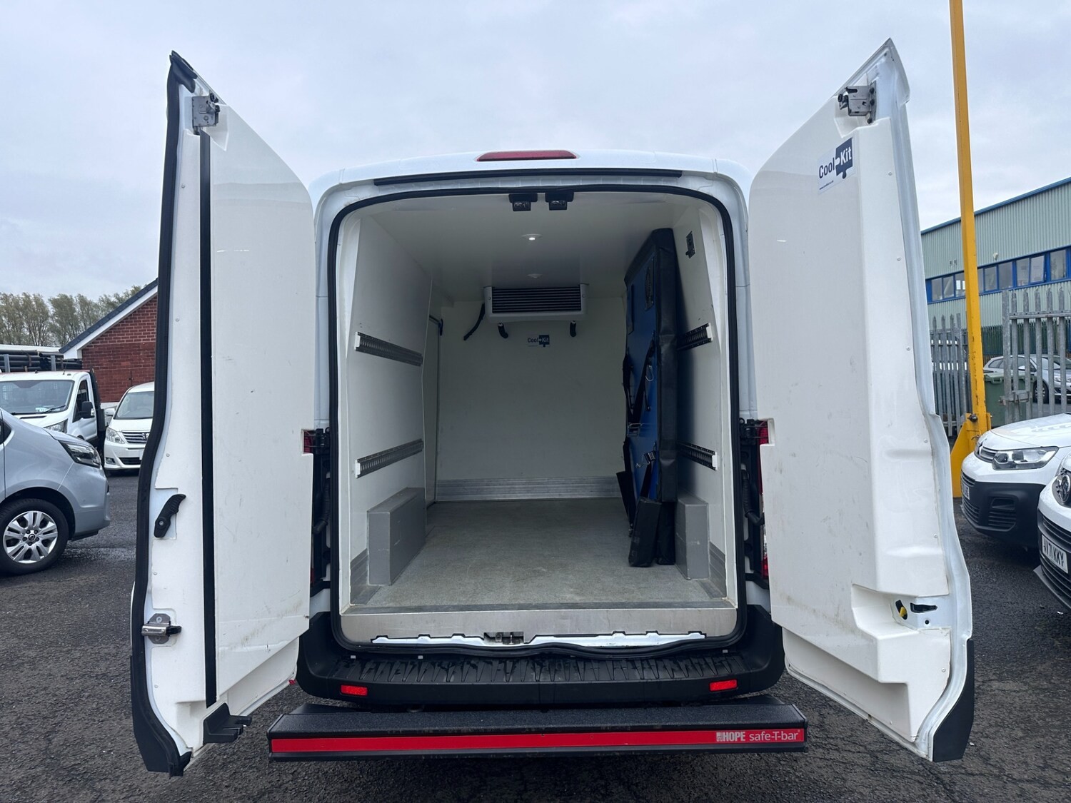 2023 FORD TRANSIT 2.0 EcoBlue 130ps FWD LWB L3 H2 Leader FRIDGE VAN