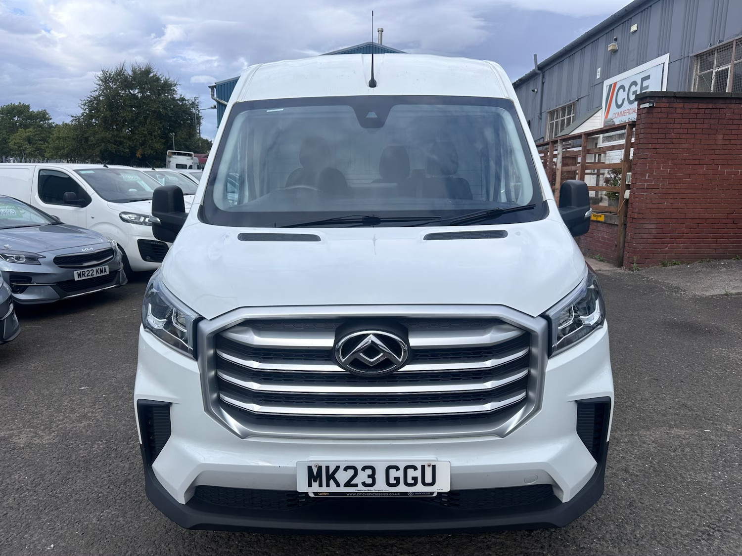 2023 MAXUS DELIVER 9 2.0 D20 150 LWB High Roof Van