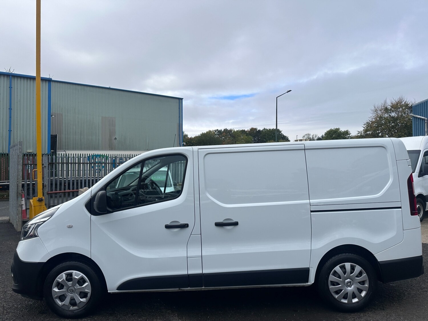 2021 Renault Trafic SL28 ENERGY dCi 120 Business+ Van PANEL VAN Diesel Manual