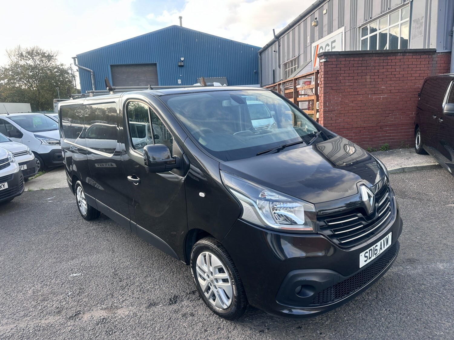 2016 Renault Trafic 1.6 dCi ENERGY 29 Sport Panel Van Euro 5 LWB Standard BLACK