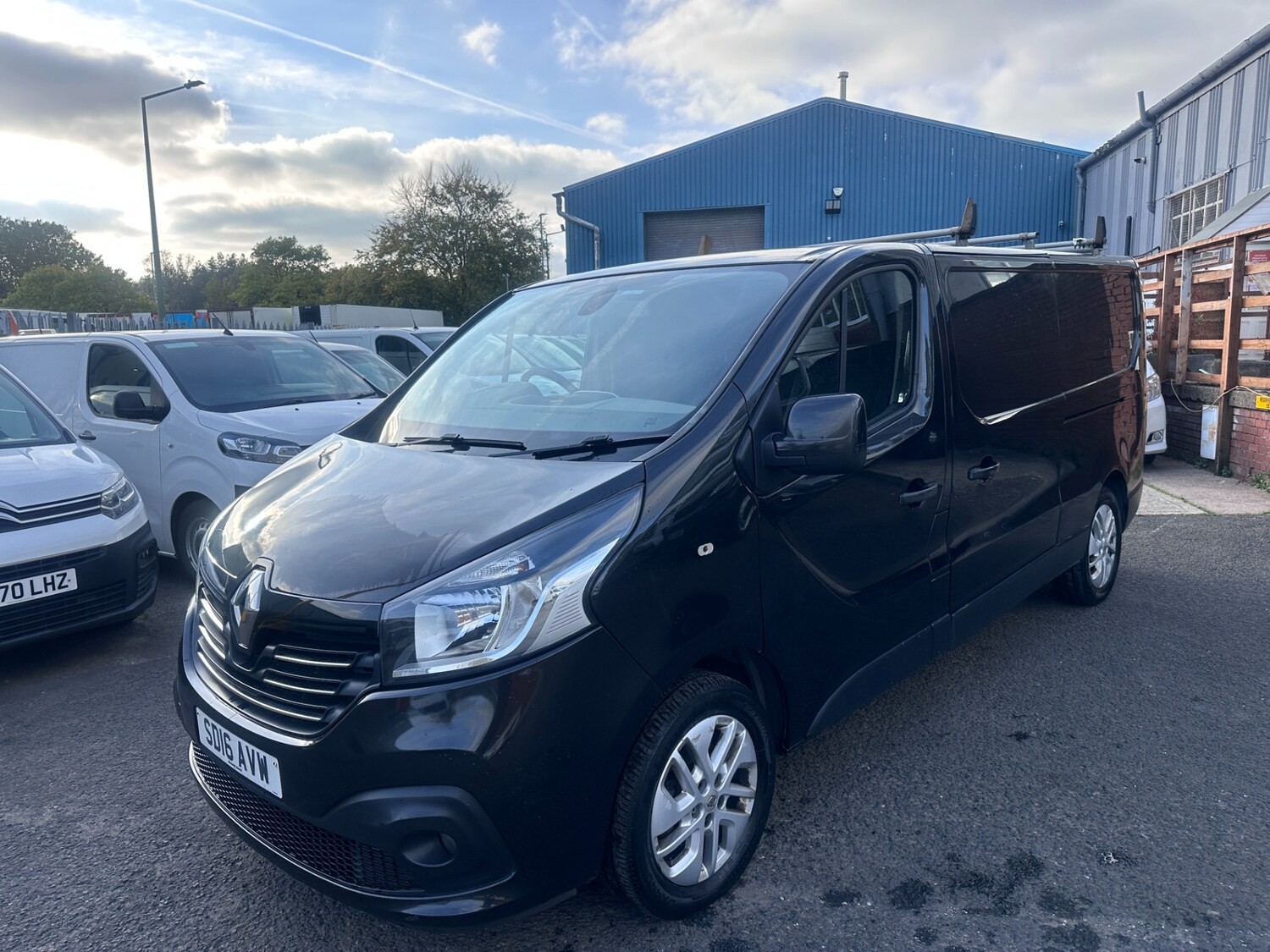 2016 Renault Trafic 1.6 dCi ENERGY 29 Sport Panel Van Euro 5 LWB Standard BLACK