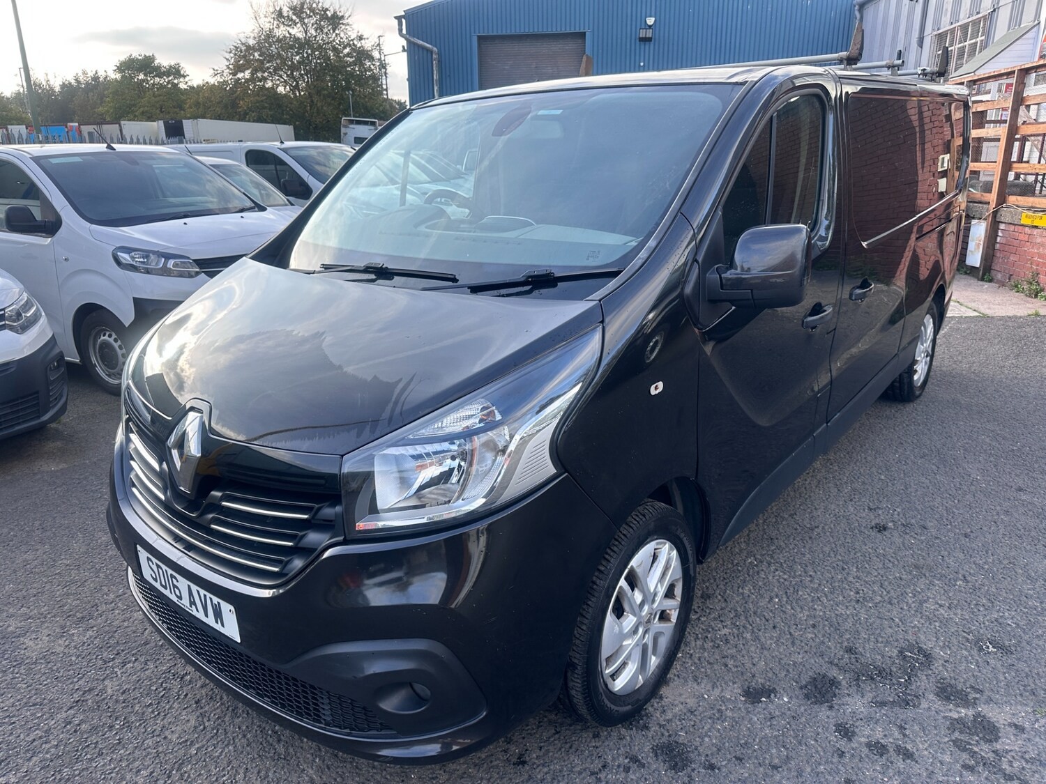 2016 Renault Trafic 1.6 dCi ENERGY 29 Sport Panel Van Euro 5 LWB Standard BLACK