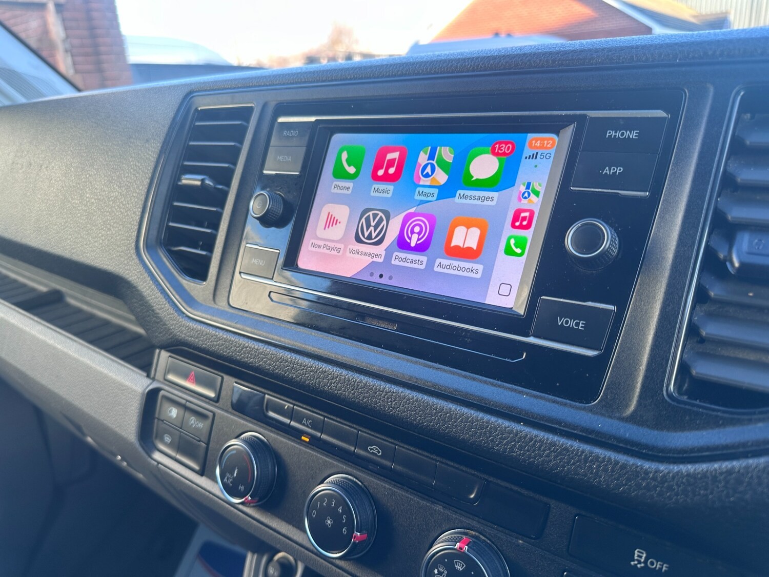 2023 Volkswagen Crafter 2.0 TDI CR35 Trendline FWD MWB Euro 6 (s/s) AUTOMATIC